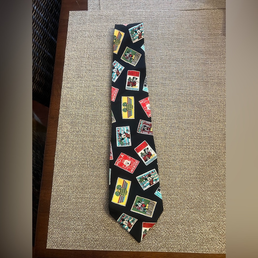 Vintage Balacine‎ Disney Stamp tie